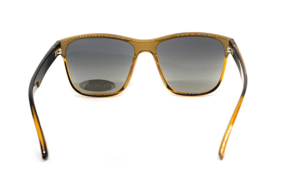 Очки поляризационные BluWater Saltee Polarized (gradient gray), серые с градиентом линзы в коричневой полупрозрачной оправе
